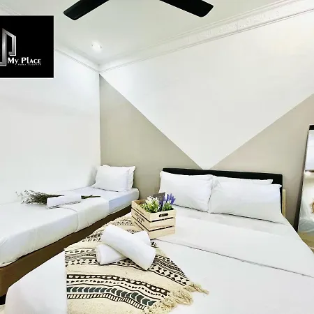 3 Bedroom Landed Beside Jonker Taman Kota Laksamana 164B By Myplace Malacca Exterior photo