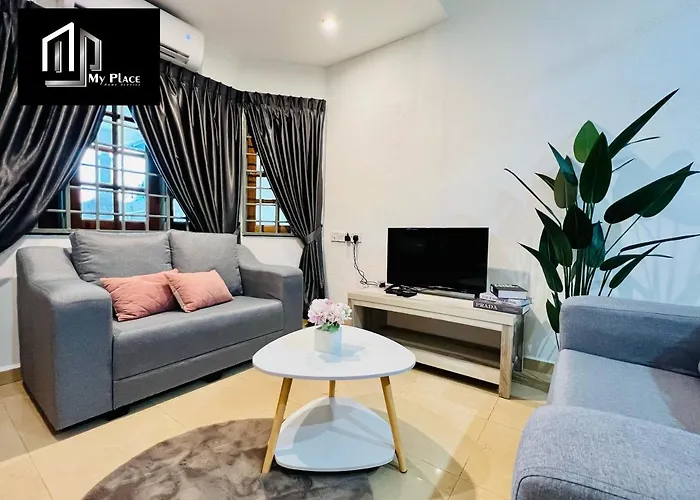 3 Bedroom Landed Beside Jonker Taman Kota Laksamana 164B By Myplace