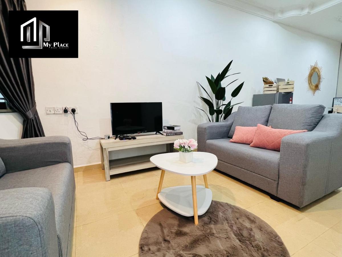 3 Bedroom Landed Beside Jonker Taman Kota Laksamana 164b By Myplace *